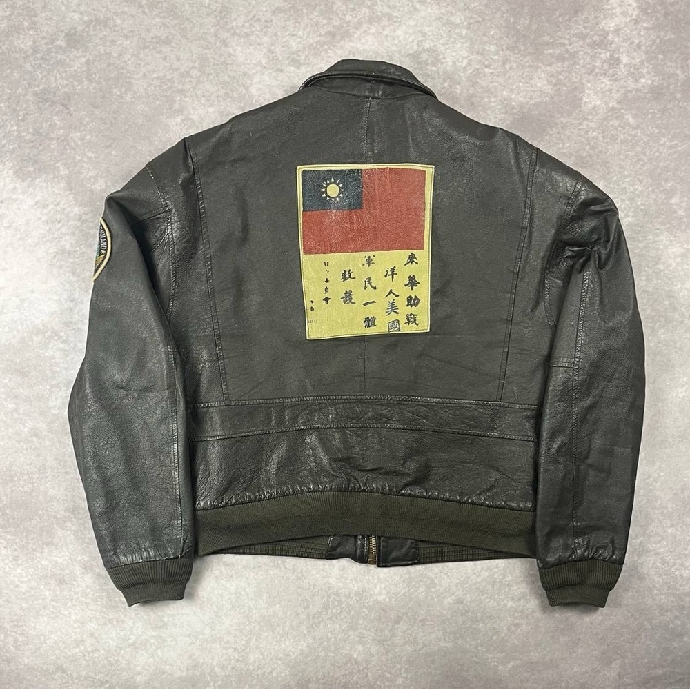 [139] Vintage Avirex Type G-1 Us
Navy Leather Bomber Jacket XL Size - Picture 2 of 8